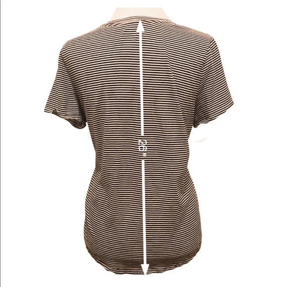 Old Navy Crew Neck T-Shirt Size XL - Picture 3 of 5